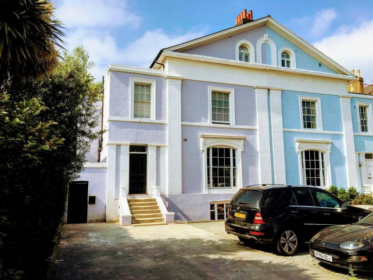 Elegant Parkside Flat: Blackheath Common Period Building London Exterior photo